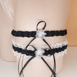 Garter belt with small flowers bow