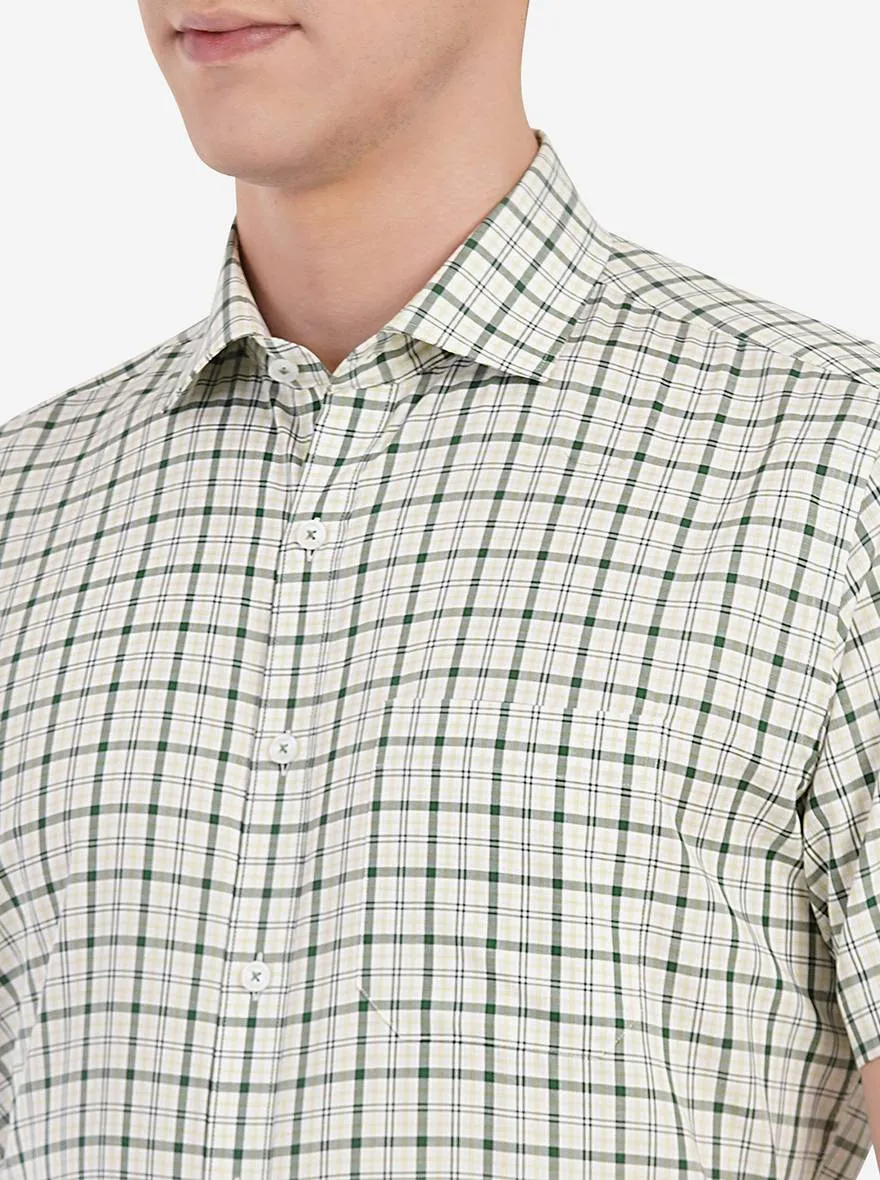 Green & Yellow Checked Regular Fit Formal Shirt | JadeBlue