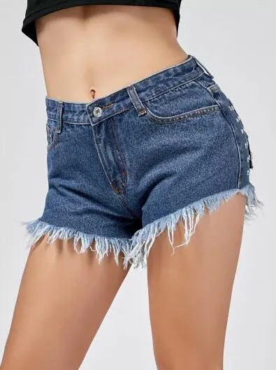 Trendy Rivet Frayed Denim Shorts